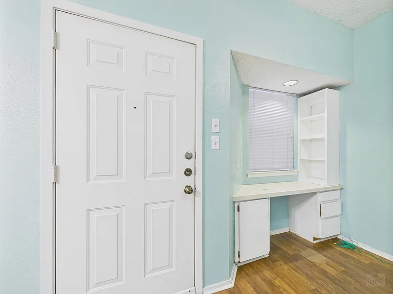 3316 Guadalupe St #220 — Photo 13
