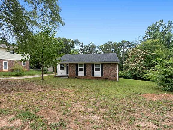 2nd image of 159 Harmony Dr