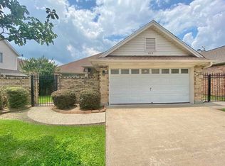4519 Aspen Ln, Port Arthur, TX 77642