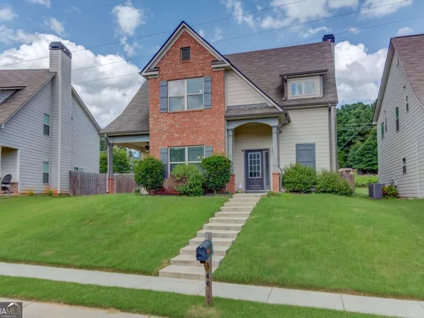 404 Meadow Vista Ln, Hoschton, GA 30548
