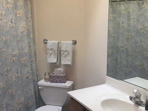 3rd image of 3640 Sandalwood Ct