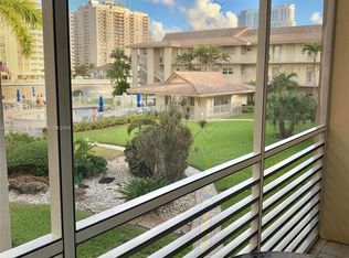 2600 Diana Dr APT 219, Hallandale, FL 33009