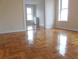 Rented by Zikos Realty Services