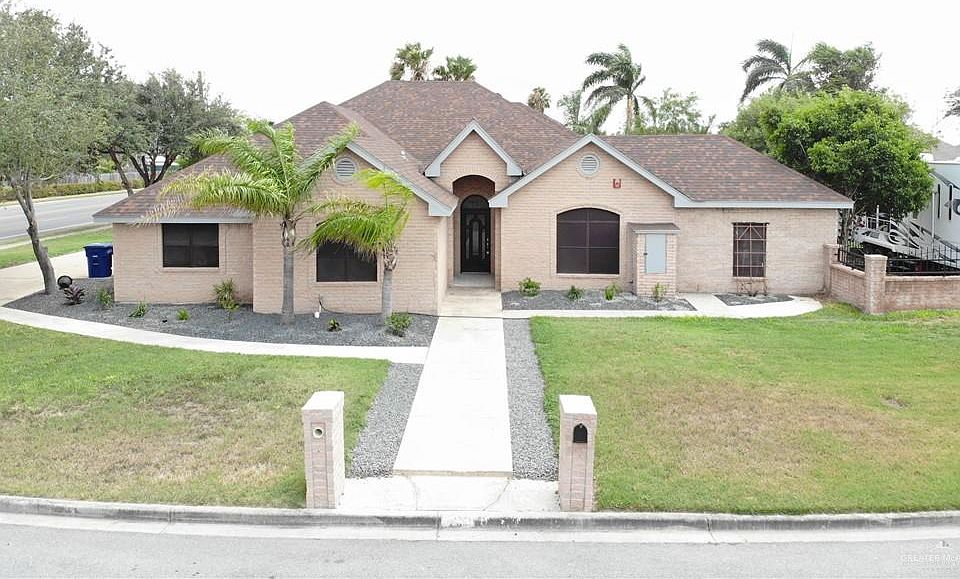 1st image of 2816 Umbrellabird Ave