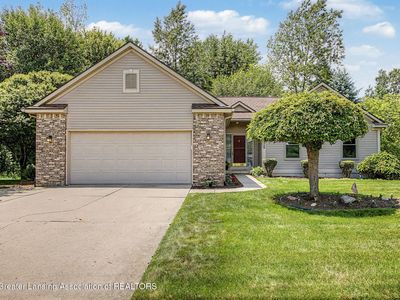7326 Captiva Dr, Lansing, MI, 48917