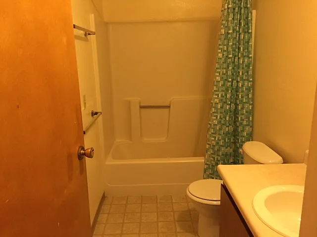 1039 9th St #6 — Photo 13
