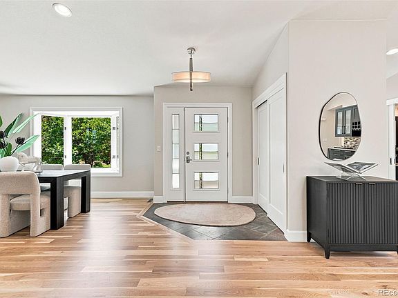 3rd image of 792 Ithaca Drive