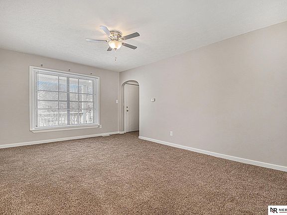 2nd image of 5758 N 33rd Ave
