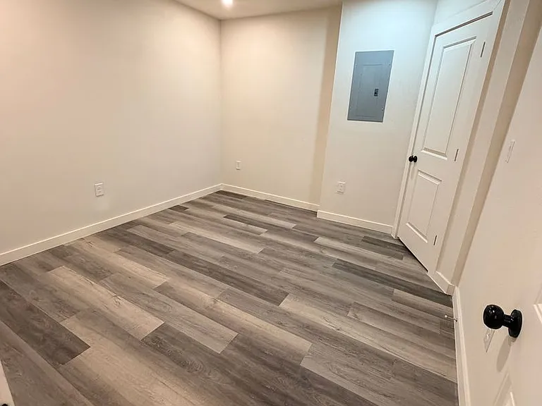 108 Beatrice Ave — Photo 6