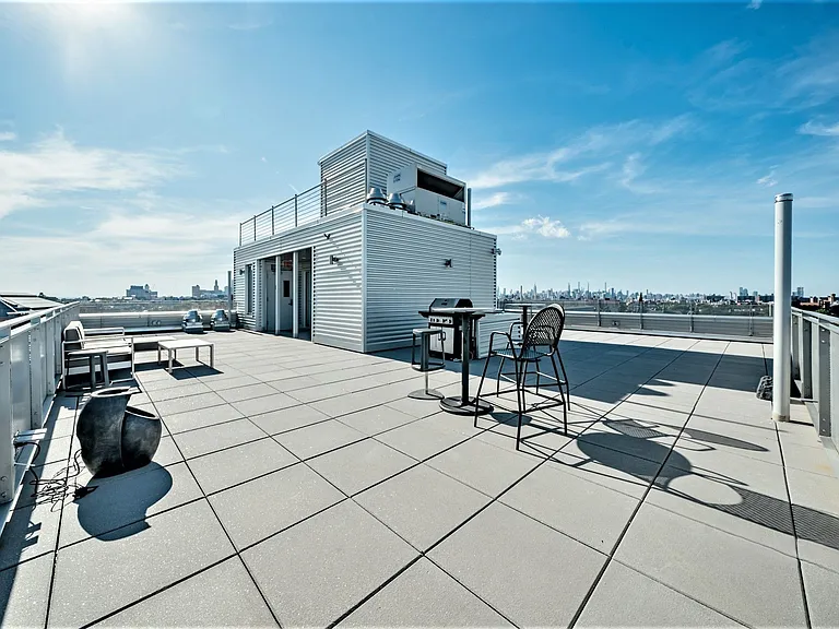 1247 Atlantic Ave #500 — Photo 19