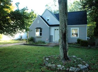176 Lehn Springs Dr, Amherst, NY 14221