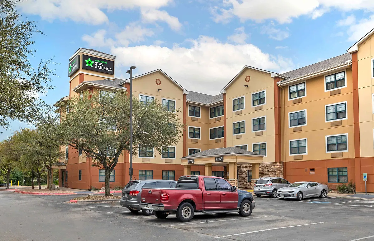 Exterior - Austin - Northwest - Lakeline Mall