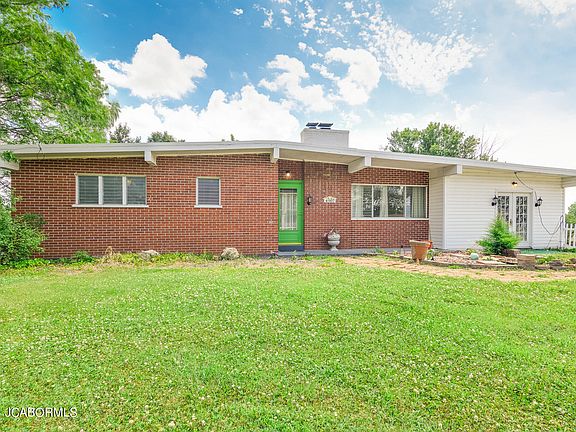 5th image of 4907 Rainbow Dr