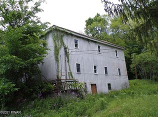 4 Fords Rd, Honesdale, PA 18431