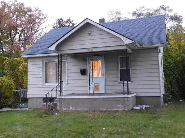 5010 Anatole St, Grosse Pointe, MI 48236