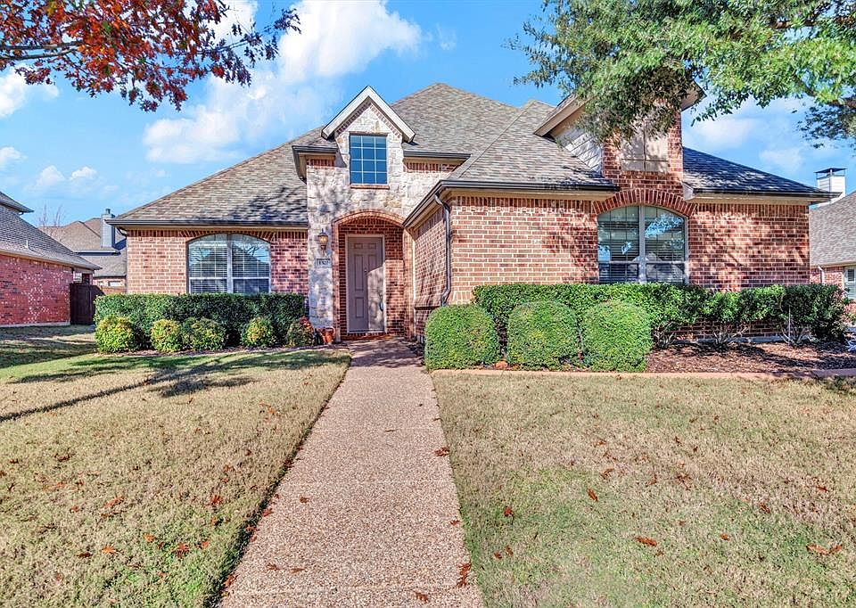 1st image of 1321 Amistad Dr