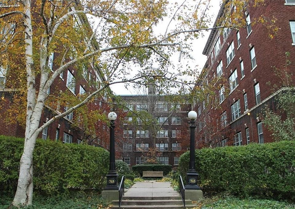 1st image of 703 W Ferry St APT C9