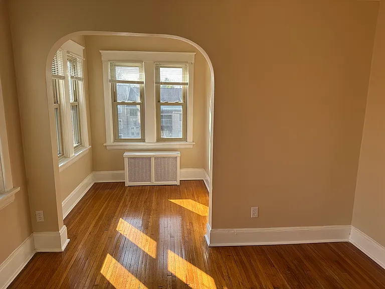 4828 Glenway Ave — Photo 23