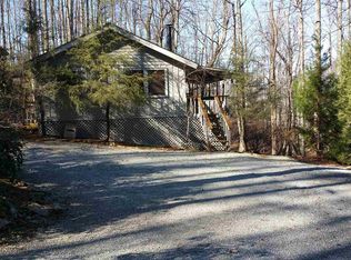 786 Hawkeye Trl, Rabun Gap, GA 30568