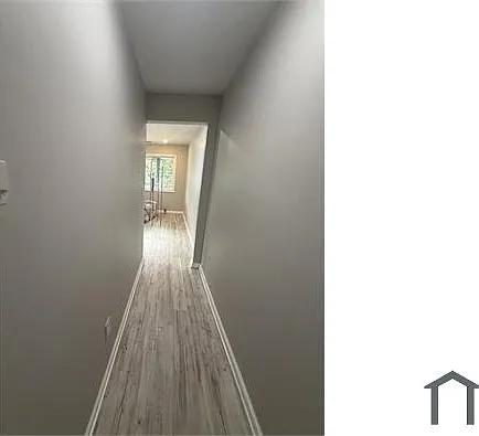 2 bed, 1000 sqft, $2,100 — Photo 4