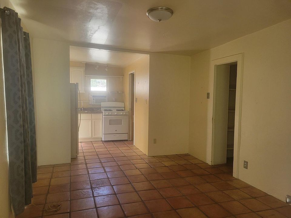 1st image of 2729 N Martin Ave