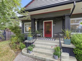 4249 SE Stark St, Portland, OR 97215