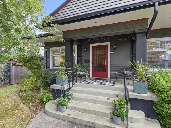 4249 SE Stark St, Portland, OR 97215
