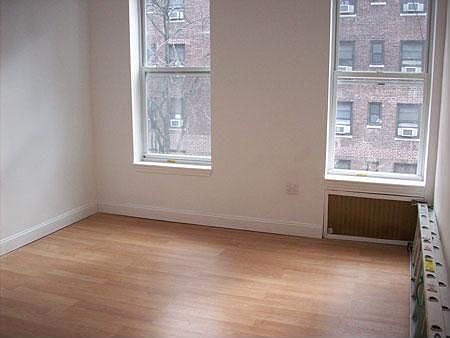 2nd image of 122 W 71st St APT 10