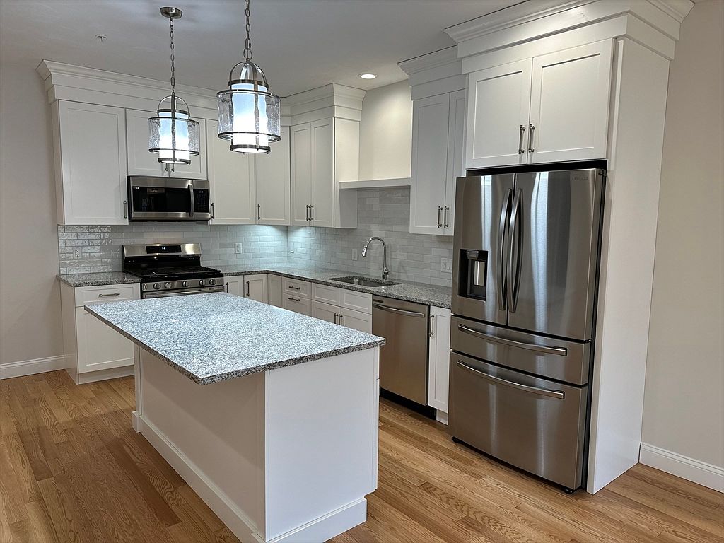 13 Wheeler Hill Rd #7, Berlin, MA 01503 | Zillow