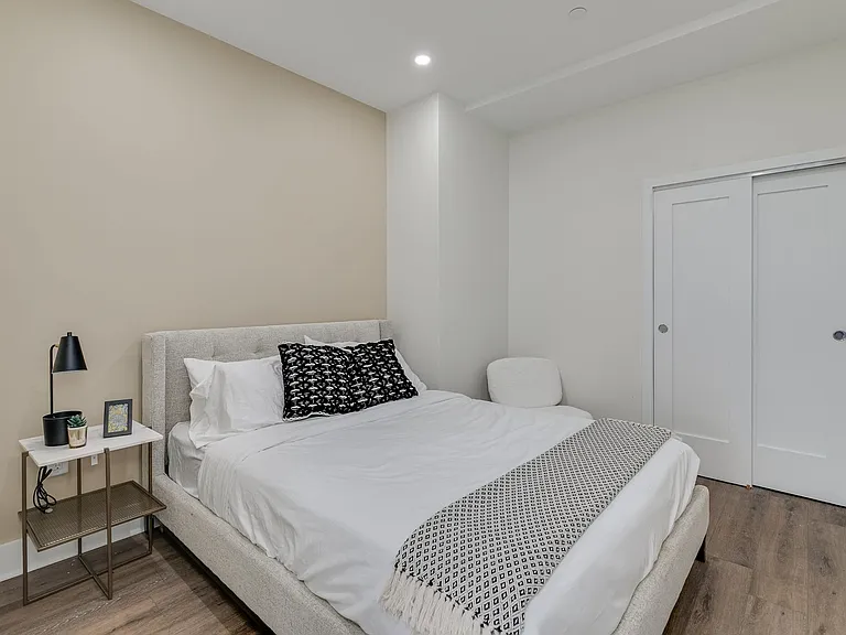 The Ledger Residences — Photo 80