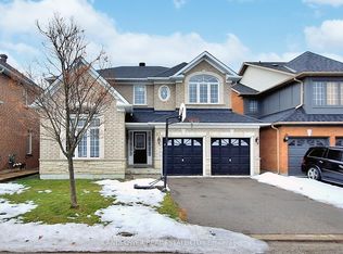 82 Littleleaf Cres, Markham, ON L3S 4E9