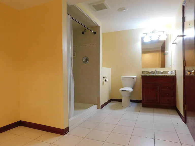 16501 Nottingham Ct — Photo 15