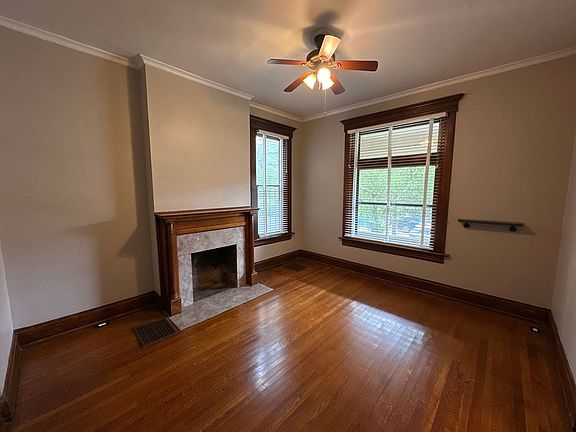 5th image of 329 W 8th Ave #1
