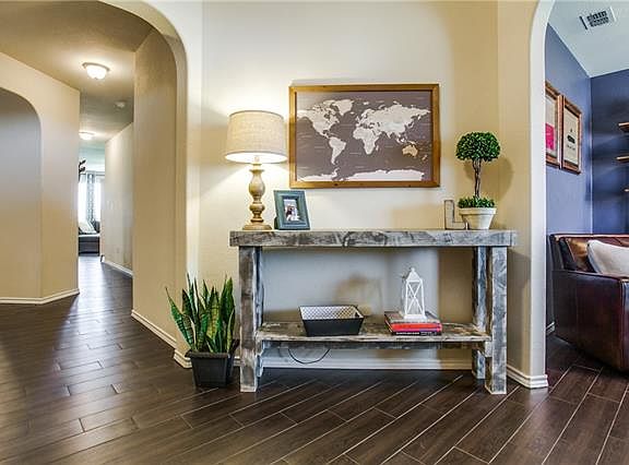 5th image of 1260 Woodbine Cliff Dr