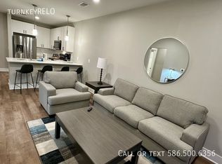 375 Kirts Blvd #106, Troy, MI 48084