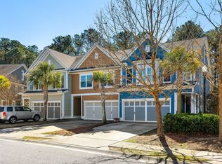 2032 Kings Gate Ln, Mount Pleasant, SC 29466