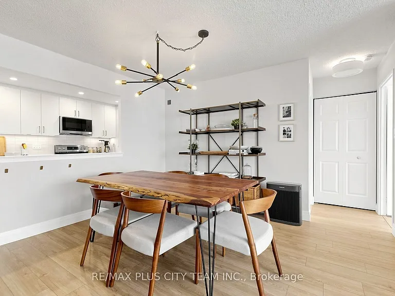 22 Southport St #437 — Photo 7