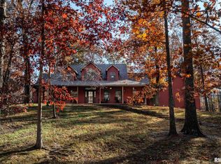 1901 Spring Garden Rd, Marion, IL 62959