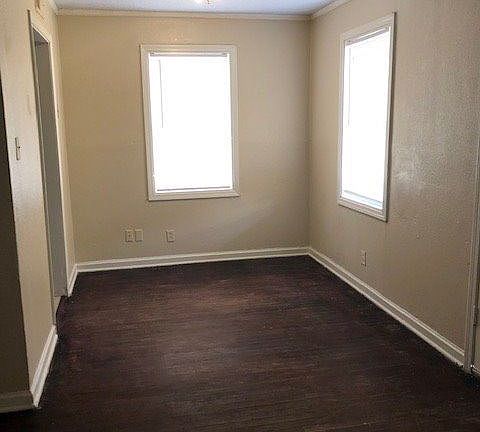 5th image of 189 Eastview Dr