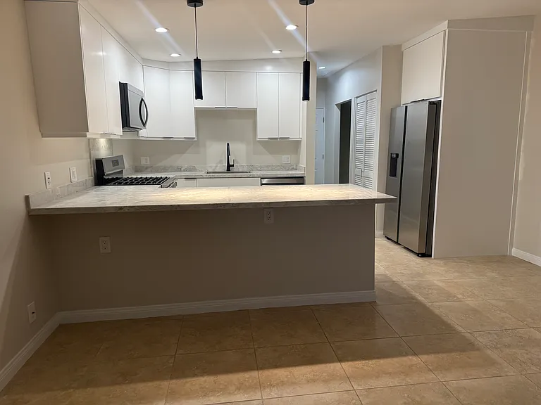 4929 Bancroft Dr — Photo 1