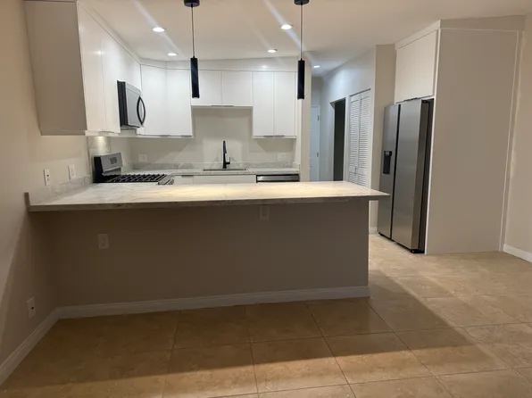 4929 Bancroft Dr, La Mesa, CA 91941