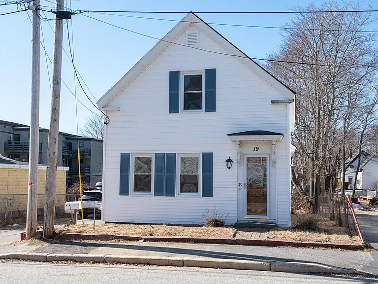 19 Fall St — Photo 12