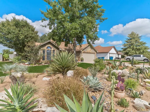 317 Yorktown, Pleasanton, TX 78064