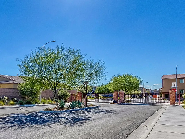 4456 Stardust Moon Ave — Photo 31