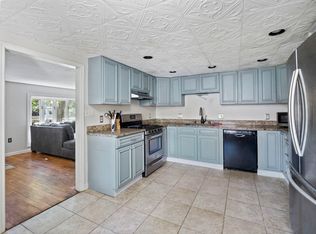 18-18.5 Cannon Hill Ave, Groveland, MA 01834