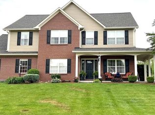 4371 Brittany Dr, Zionsville, IN 46077