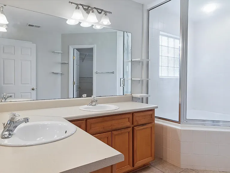 3452 Barnstaple Dr — Photo 9