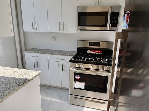 2nd image of 639 W 173rd St APT 5D