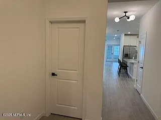 3 bed, 2.0 bath, 1893 sqft, $3,100 — Photo 4
