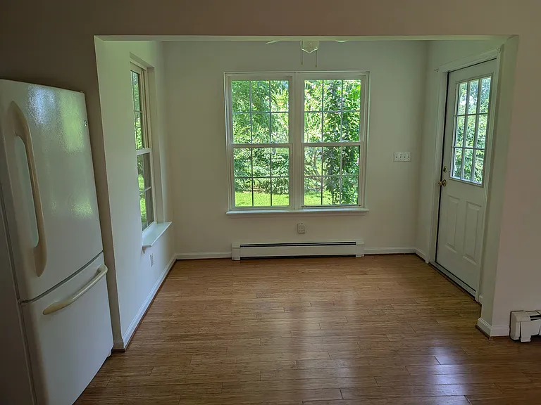 7430 Bayside Rd — Photo 11